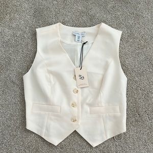 Sincerely Jules size medium